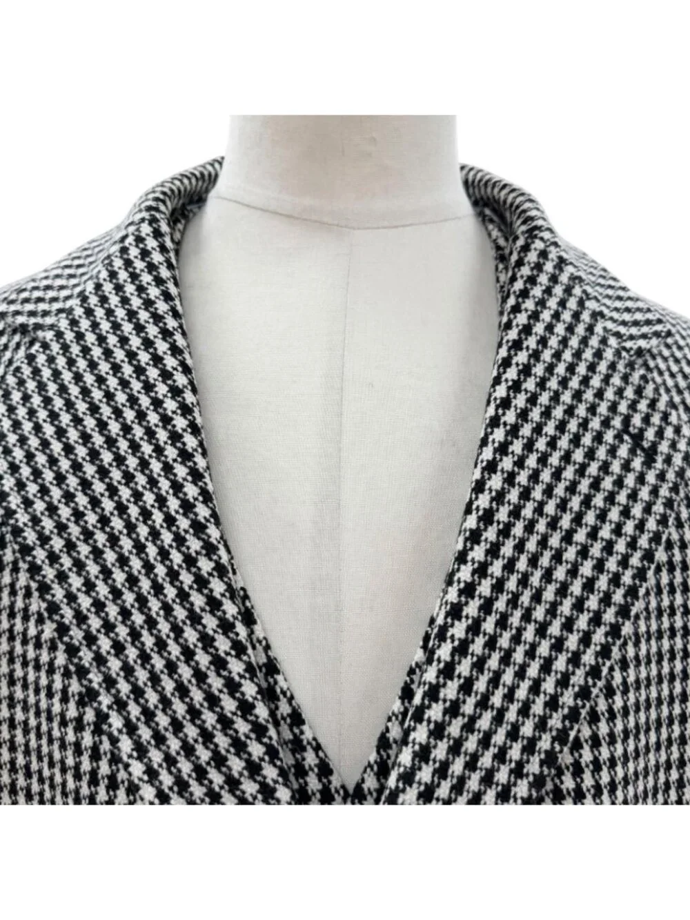 Gucci Cashmere Blend Interlocking Button Houndstooth Pattern Vest Set